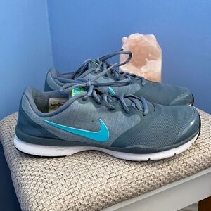 Nike Women's Training Running Sneakers Gray and Teal Size 8.5